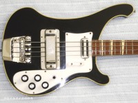 Rickenbacker Bass-2a.jpg