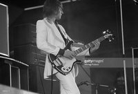 Greg Lake - 4001-1974 03.jpg