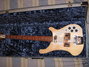 Rickenbacker 4001/4 C64S, Mapleglo: Close up - Free