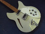 Rickenbacker 330/6 , Silver: Body - Front