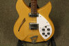 Rickenbacker 360/6 , Mapleglo: Body - Front