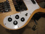 Rickenbacker 4001/4 V63, Mapleglo: Close up - Free2