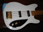 Rickenbacker 2060/4 , White: Body - Front