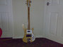 Rickenbacker 4003/4 , Mapleglo: Full Instrument - Front