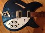 Rickenbacker 330/6 , Midnightblue: Body - Front