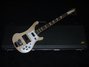 Rickenbacker 4003/4 , Mapleglo: Close up - Free