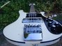 Rickenbacker 4001/4 BT, White: Close up - Free2