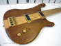 Rickenbacker 4004/4 Ci, Natural Walnut: Close up - Free2