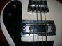 Rickenbacker 4000/4 , White: Close up - Free