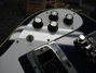 Rickenbacker 4001/4 , Azureglo: Close up - Free2