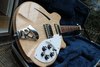 Rickenbacker 360/6 , Mapleglo: Body - Front