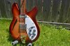 Rickenbacker 330/12 VP, Fireglo: Body - Front