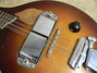 Rickenbacker Mandolin (hollow body)/8 Electro, Two tone brown: Body - Front