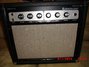 Rickenbacker TR7/amp , Black: Headstock