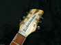 Rickenbacker 360/6 , Mapleglo: Headstock