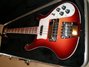 Rickenbacker 4003/4 , Fireglo: Close up - Free