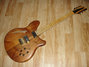 Rickenbacker 380/6 Laguna, Natural Walnut: Full Instrument - Front