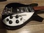 Rickenbacker 325/6 V63, Jetglo: Body - Front