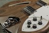 Rickenbacker 360/6 , Walnut: Close up - Free2