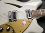 Rickenbacker 360/6 , Snowglo: Close up - Free2