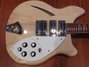 Rickenbacker 370/12 VP, Mapleglo: Body - Front