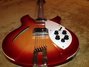 Rickenbacker 360/12 V64, Fireglo: Close up - Free