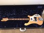 Rickenbacker 4001/4 , Mapleglo: Close up - Free2