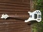 Rickenbacker 4001/4 S, White: Full Instrument - Front