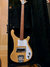 Rickenbacker 4000/4 , Mapleglo: Free image