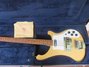 Rickenbacker 4001/4 V63, Mapleglo: Neck - Front