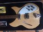 Rickenbacker 330/6 , Mapleglo: Body - Front