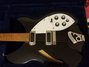 Rickenbacker 330/6 , Jetglo: Body - Front