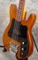 Rickenbacker 3000/4 BT, Walnut: Close up - Free2