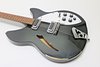 Rickenbacker 330/6 , Jetglo: Body - Front