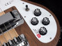 Rickenbacker 4003/4 S, Natural Walnut: Close up - Free2