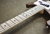 Rickenbacker 4003/5 S, Natural Walnut: Close up - Free2