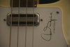 Rickenbacker 4001/4 CS, Cream: Close up - Free2