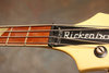 Rickenbacker 4001/4 BT, White: Close up - Free2