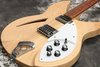 Rickenbacker 330/6 , Mapleglo: Body - Front