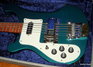 Rickenbacker 4003/8 S, Turquoise: Close up - Free2