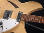 Rickenbacker 330/6 , Mapleglo: Free image