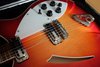 Rickenbacker 360/6 CB Checkered Binding, Amber Fireglo: Close up - Free