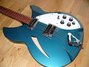 Rickenbacker 330/6 , Turquoise: Body - Front