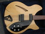 Rickenbacker 330/12 , Mapleglo: Body - Front