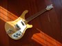 Rickenbacker 480/6 , Mapleglo: Full Instrument - Front