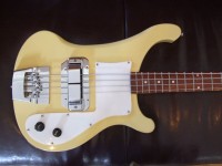 1975 4000CS Body resized.jpg