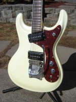 mosrite2.jpg