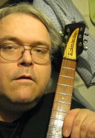 Big Head and Small Headstock