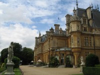 More manor........