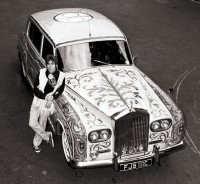 JohnLennonRollsRoyce.jpg